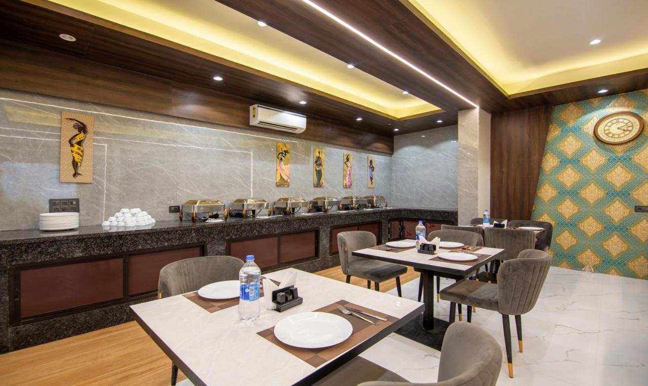 Treebo The Armani Near Igi Airport Hotel New Delhi Exterior photo